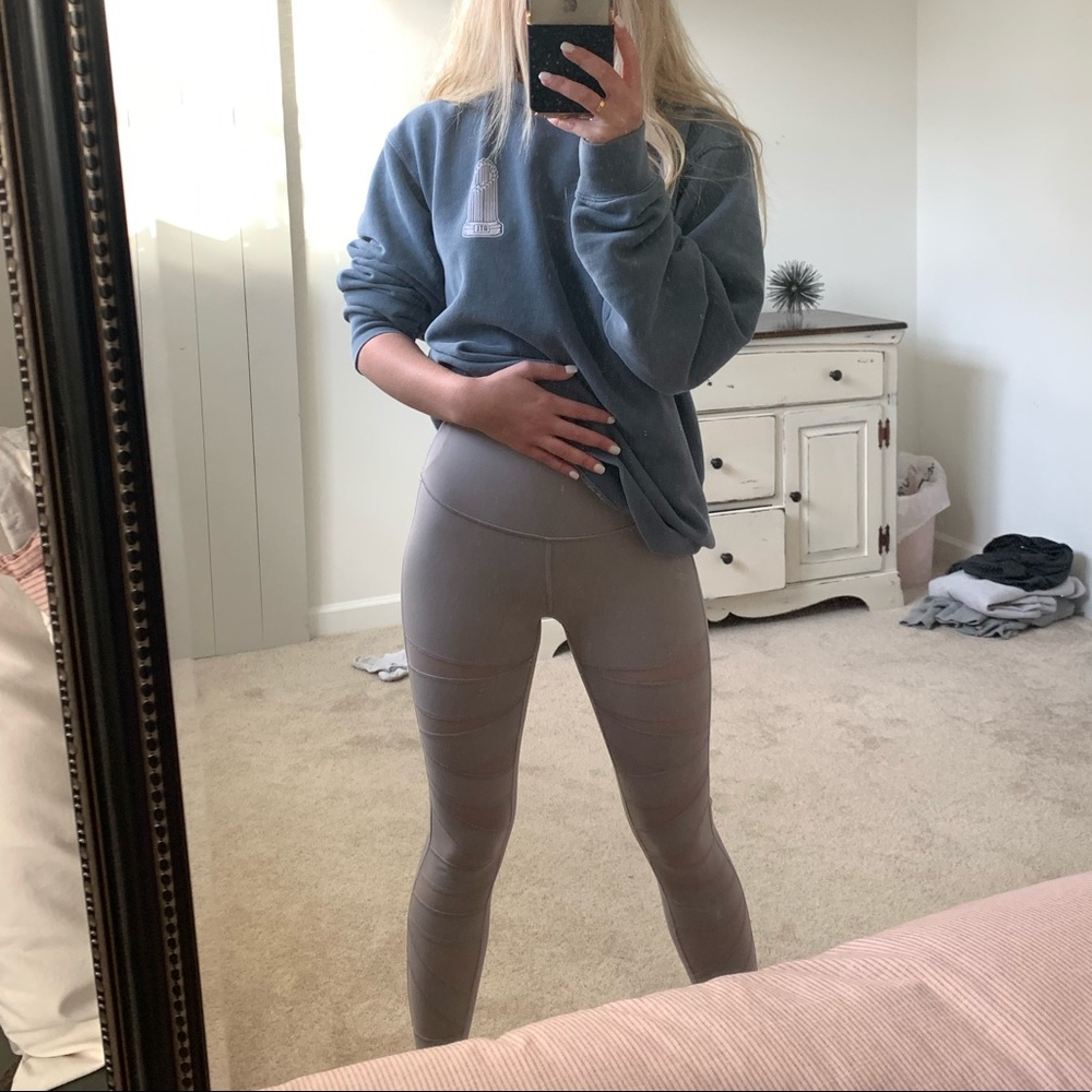Lululemon leggings ! - Picture 6 of 6
